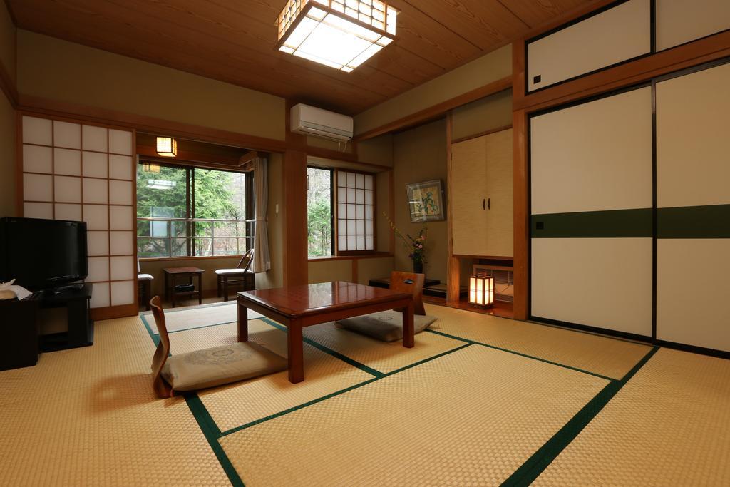 Teiensaryo Yamanakako Hotel Kamer foto